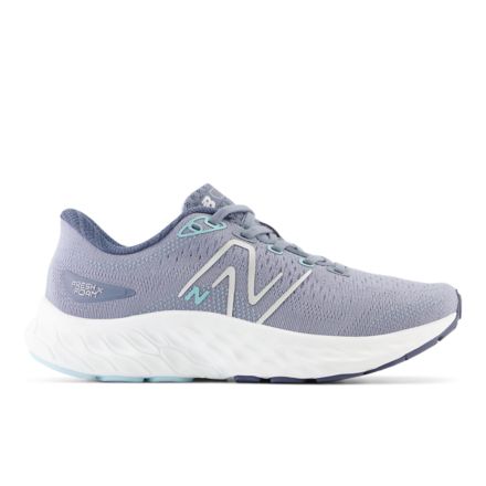 New balance 2025 cushioned running shoes