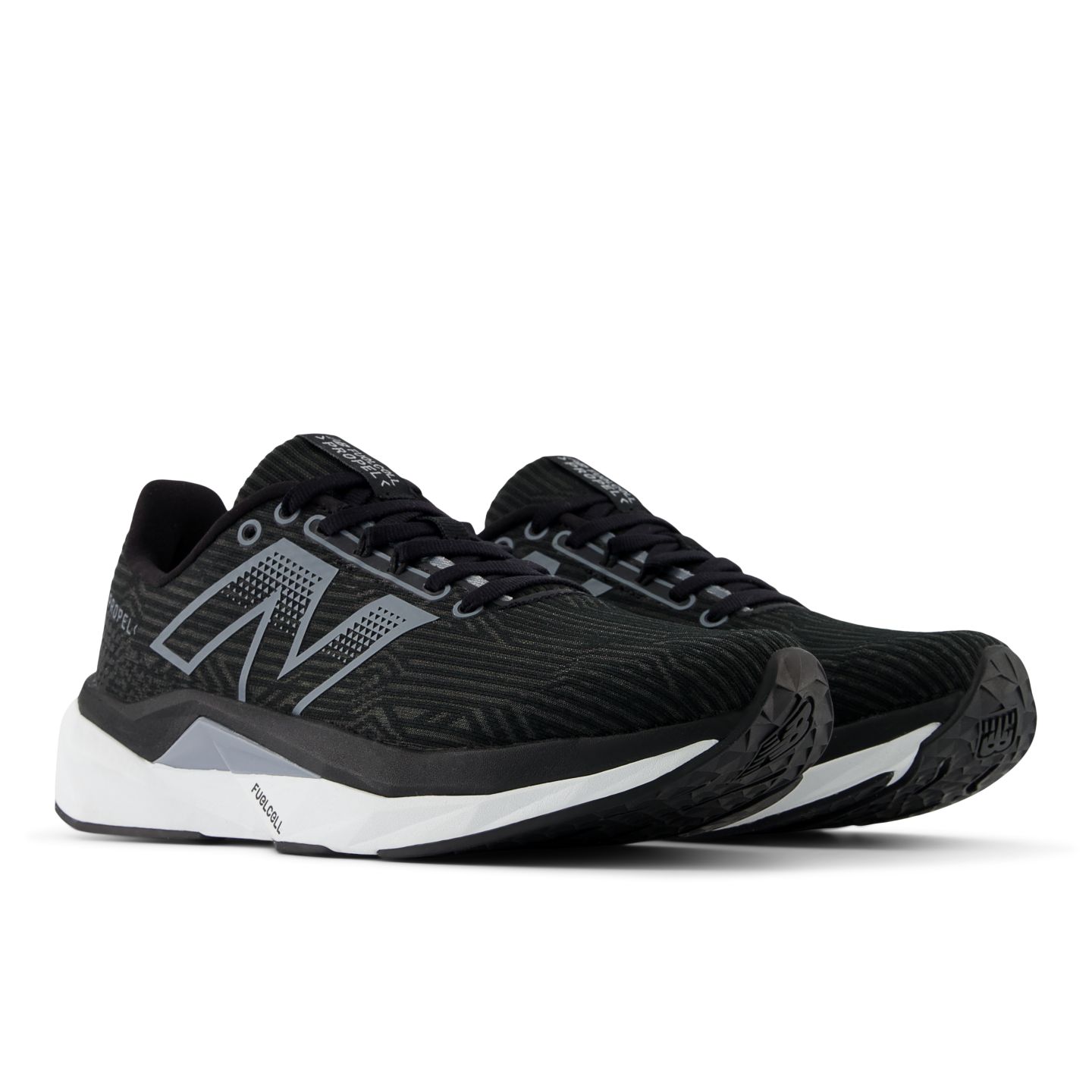 Женские кроссовки New Balance FuelCell Propel v5, цвет: Чёрный / Стальной — фото 2