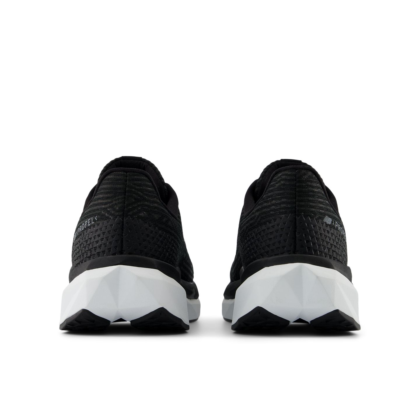 Женские кроссовки New Balance FuelCell Propel v5, цвет: Чёрный / Стальной — фото 5