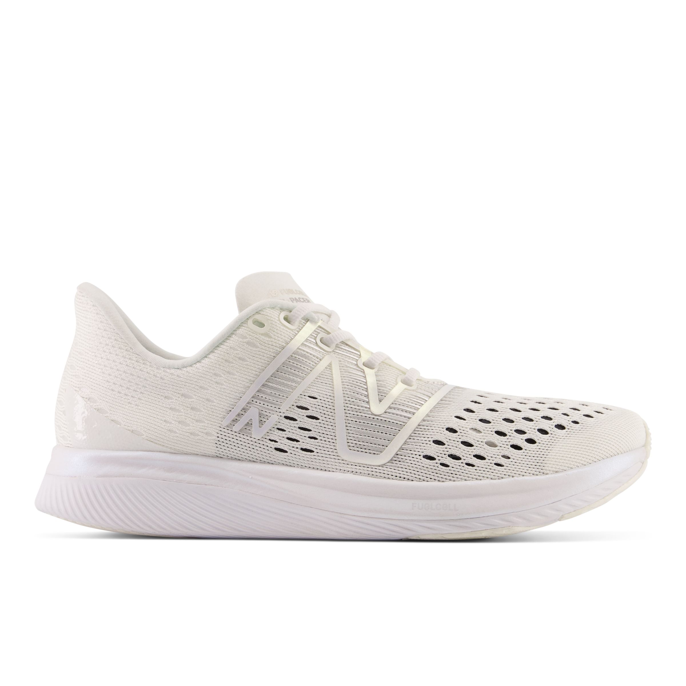 New Balance Women's FuelCell Supercomp Pacer in White Synthetic, size 6 Narrow