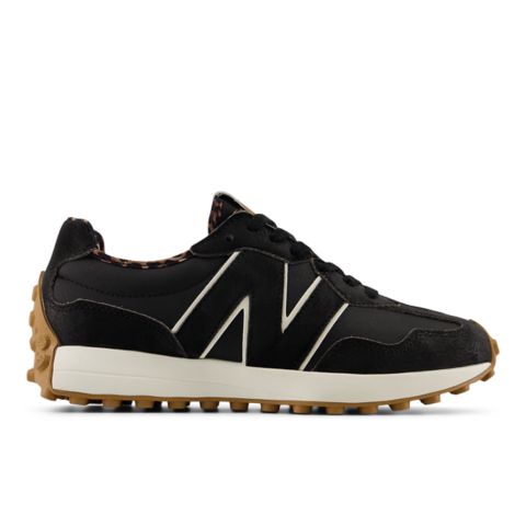 Женские кроссовки New Balance 327 Golf