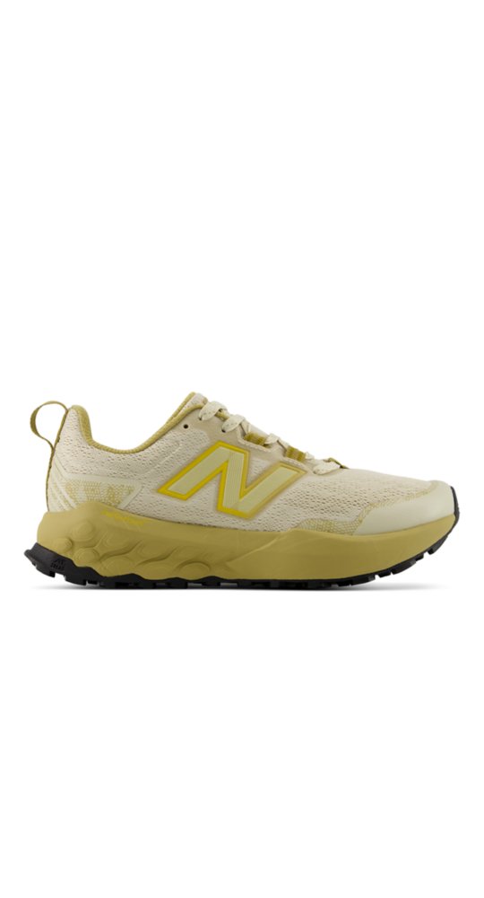 New Balance Garoé V2 in Black With Sea Salt With Black Cement