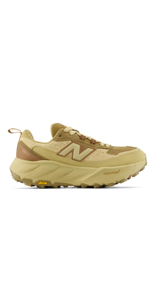 New Balance Fresh Foam X Hierro Trek in Quicksand With Bark