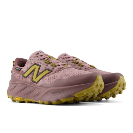 Hierro v9 GORE-TEX&reg;, PEBBLE with FAST TRACK, WHIG5G3