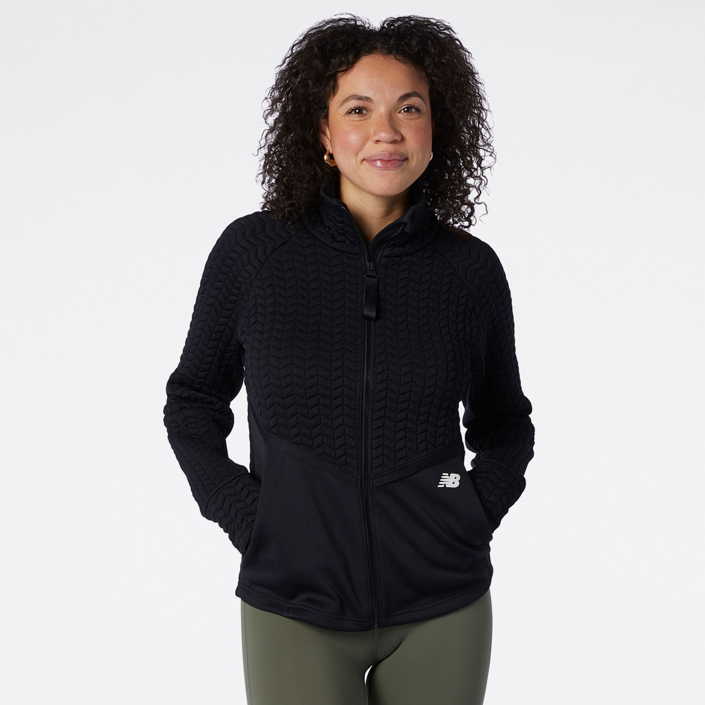 New Balance Mulher NB Heatloft Athletic Jacket in Preto, Poly Knit, Tamanho M