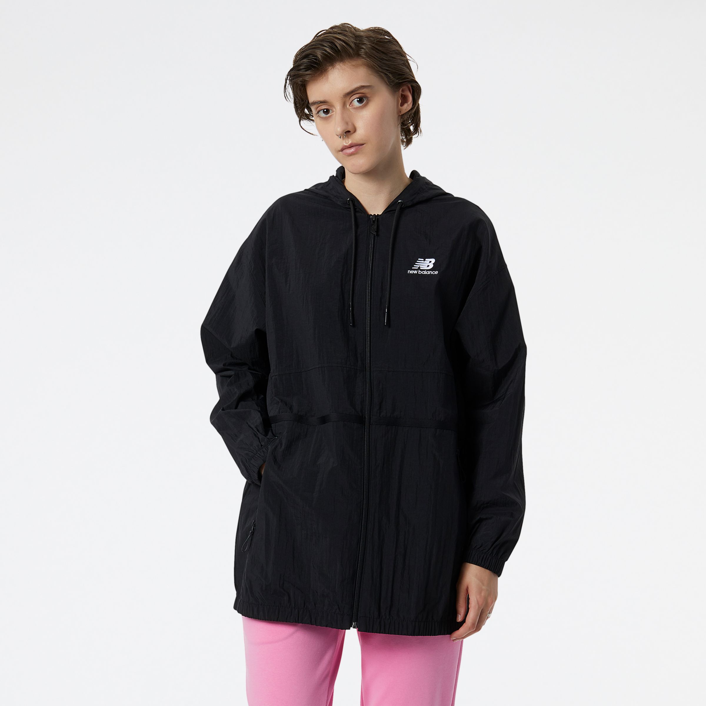 

New Balance Women's NB Athletics Amplified Woven Jacket Black - Black