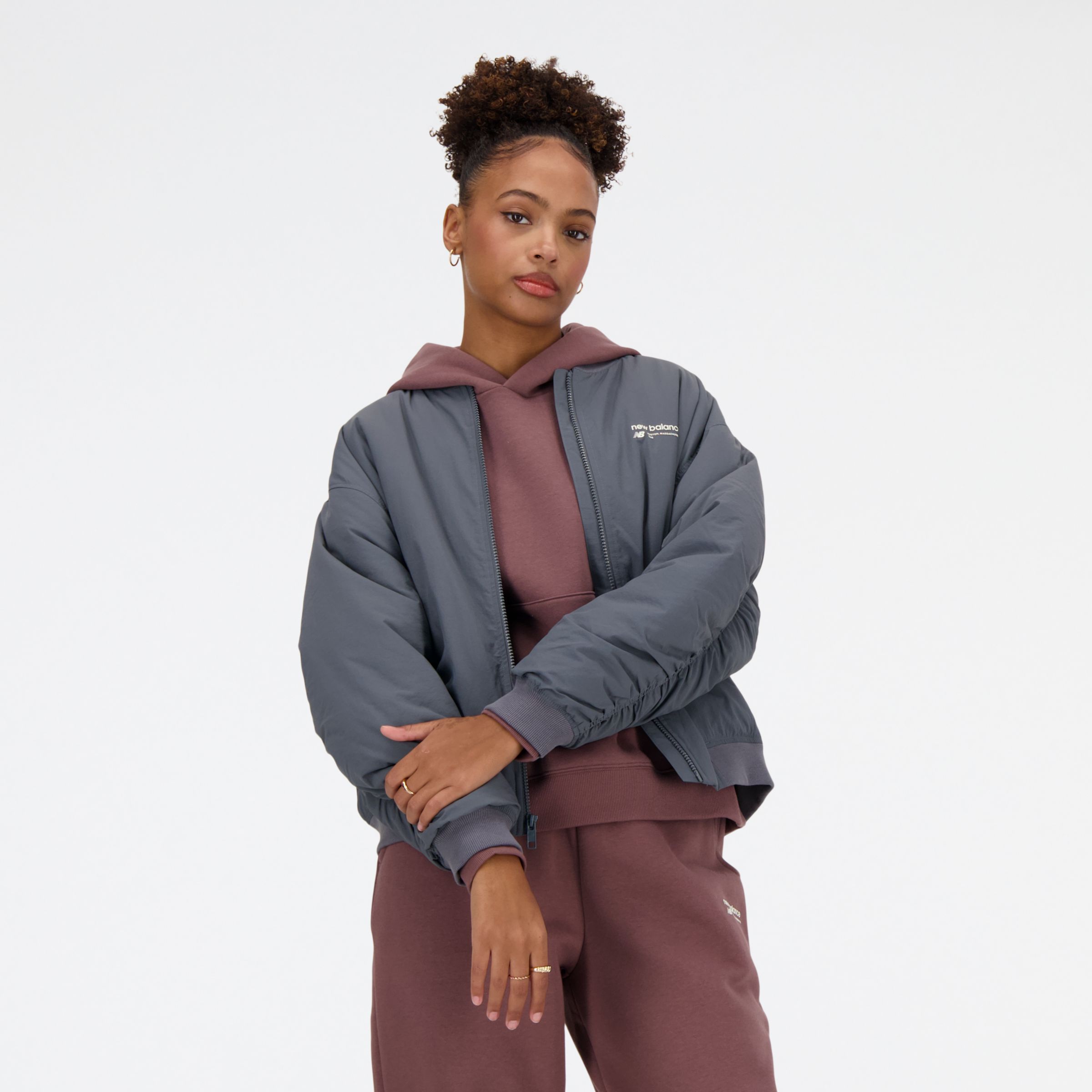 

New Balance Women's Linear Heritage Woven Bomber Jacket Grey - Grey