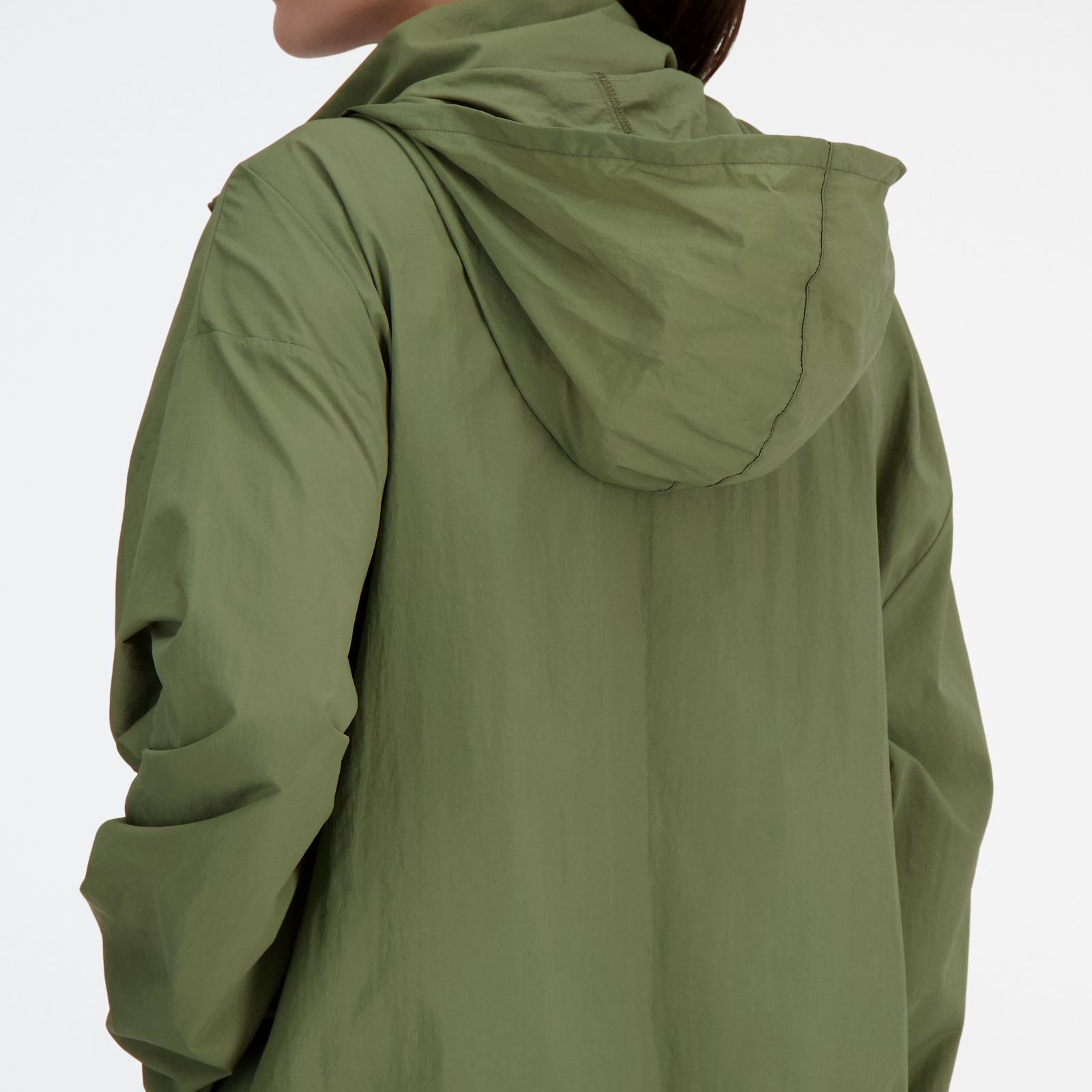 Женские куртки New Balance RC Essential Packable Jacket — фото 5