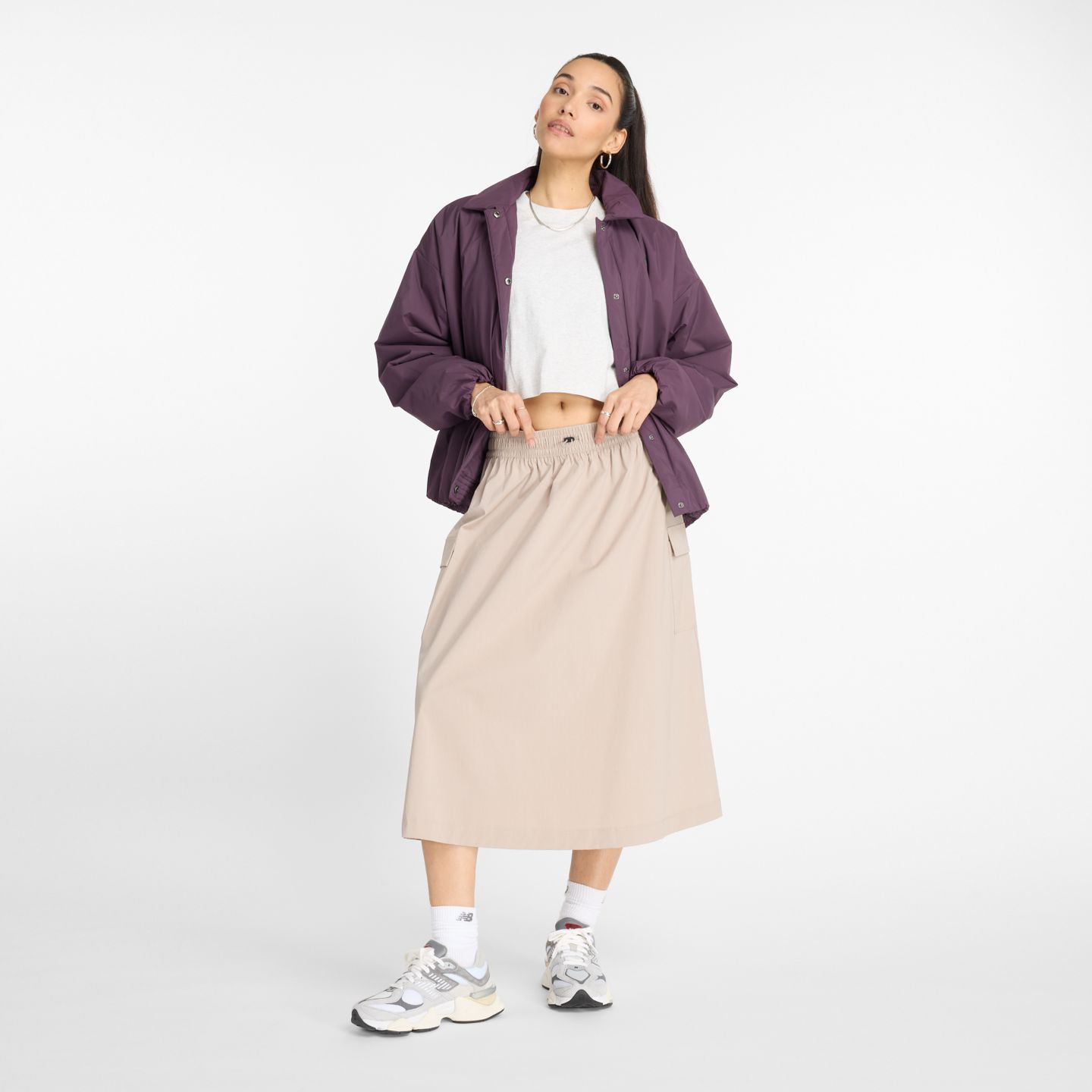 Женская куртка New Balance Coaches, цвет: Сливовый коричневый — фото 2