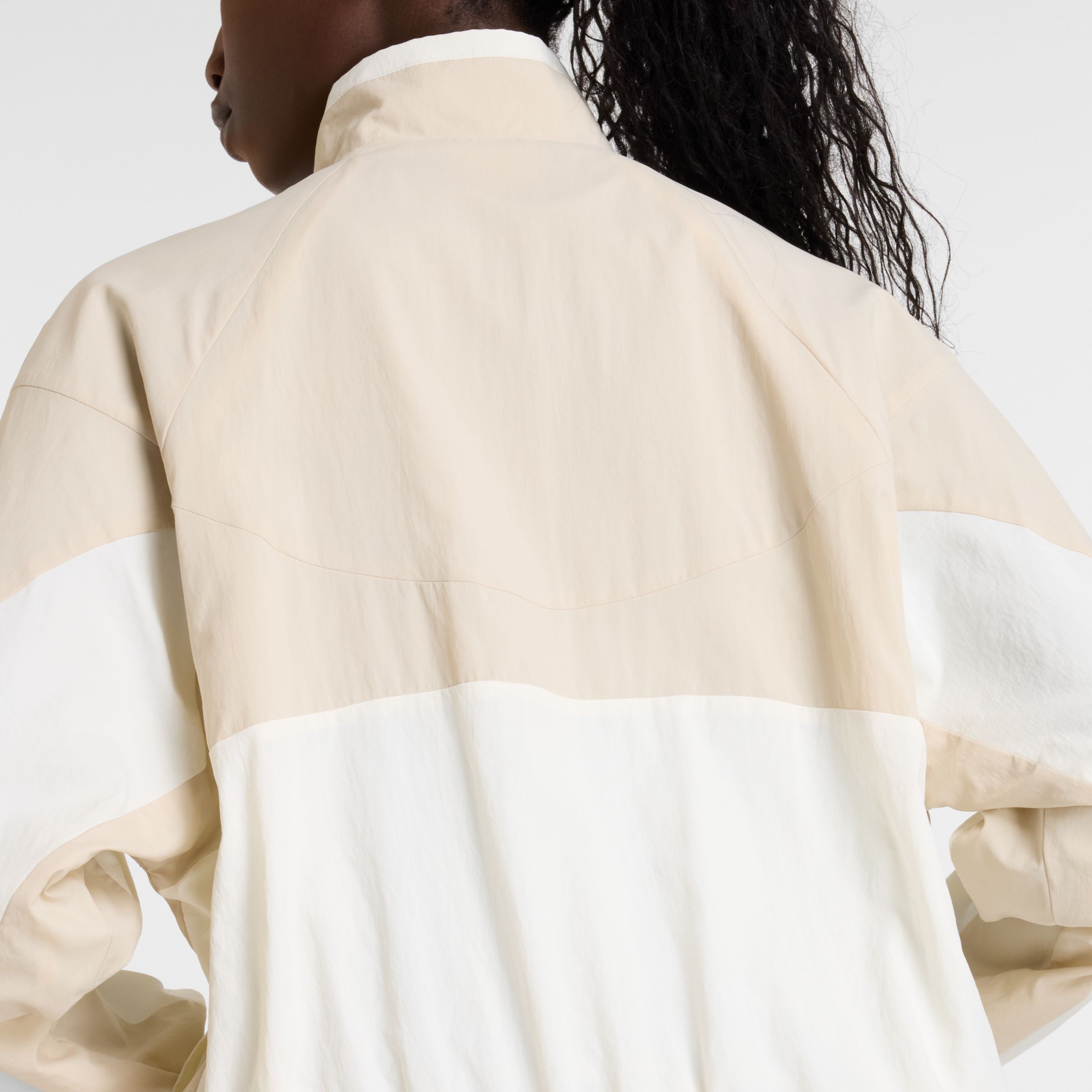 Veste contrast&eacute;e en tissu