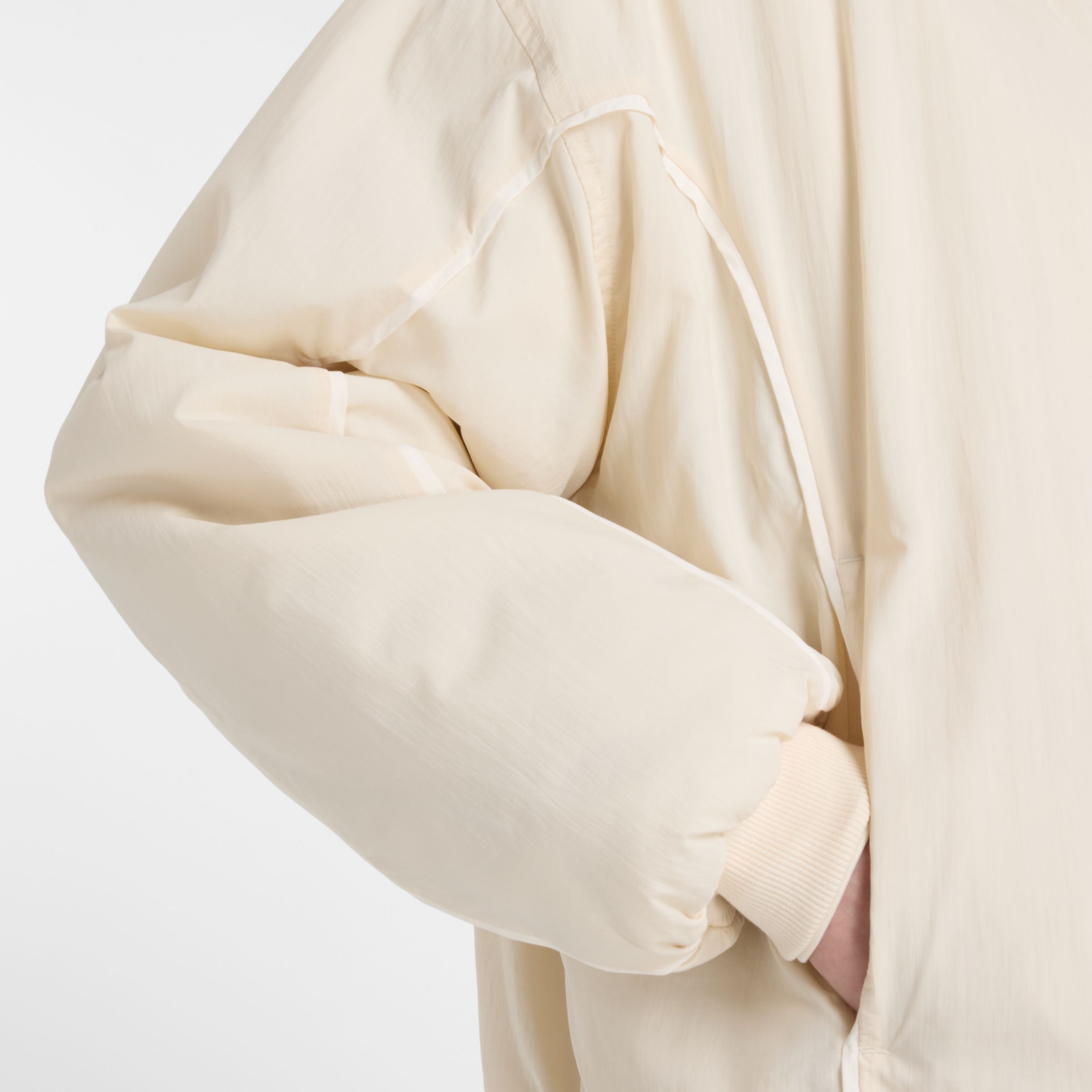 Veste bomber tiss&eacute;e revisit&eacute;e