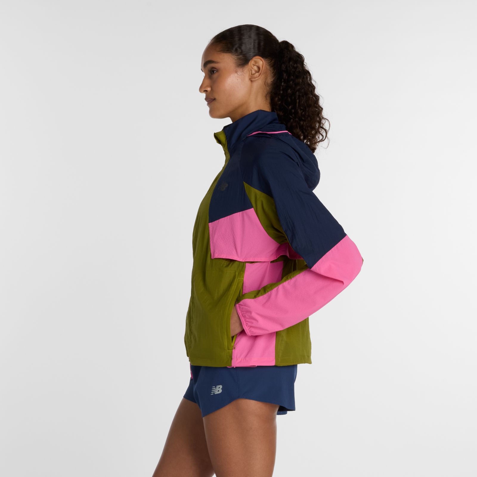 Женские куртки New Balance RC Jacket — фото 5