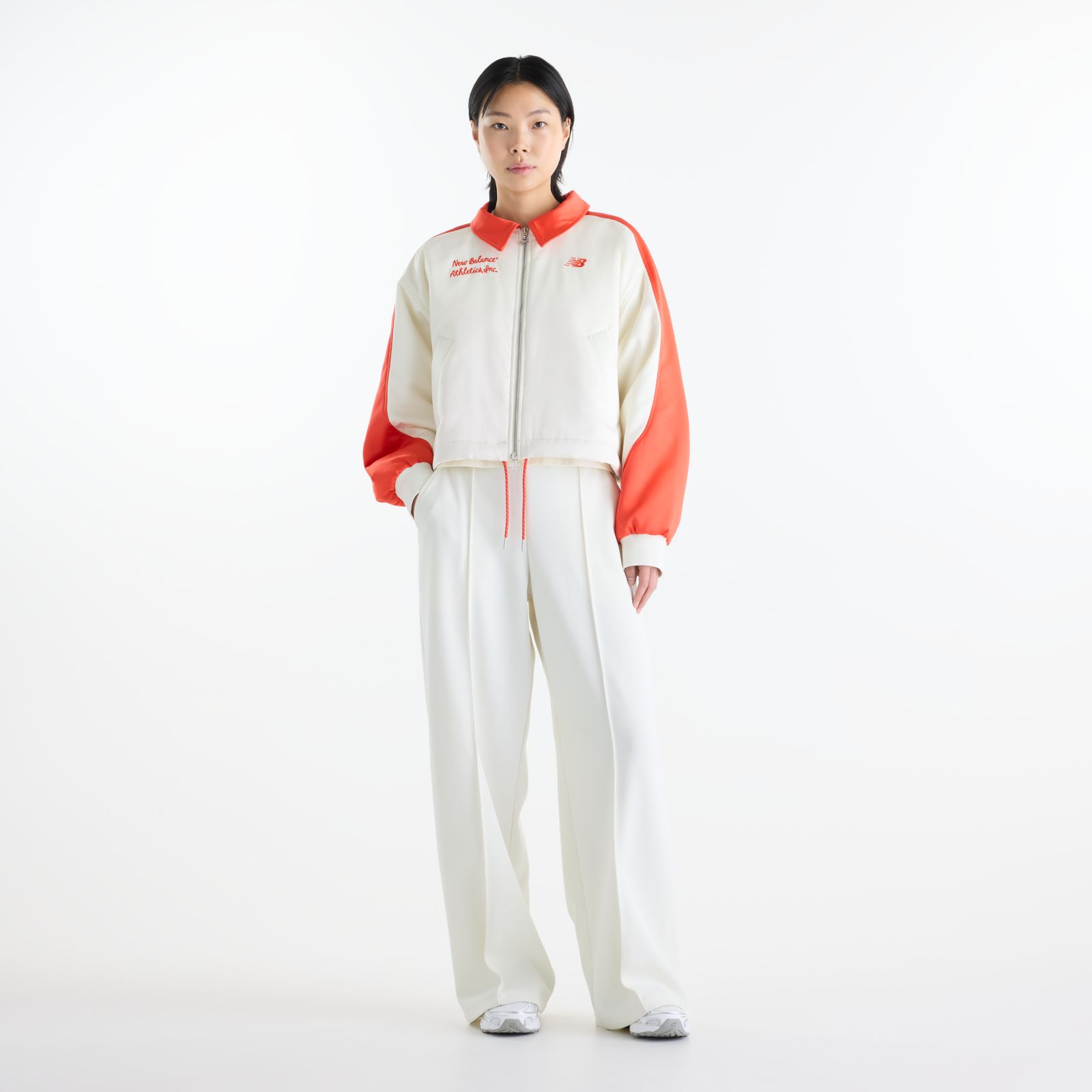 Женские куртки New Balance Sport Legacy Stadium Jacket — фото 2