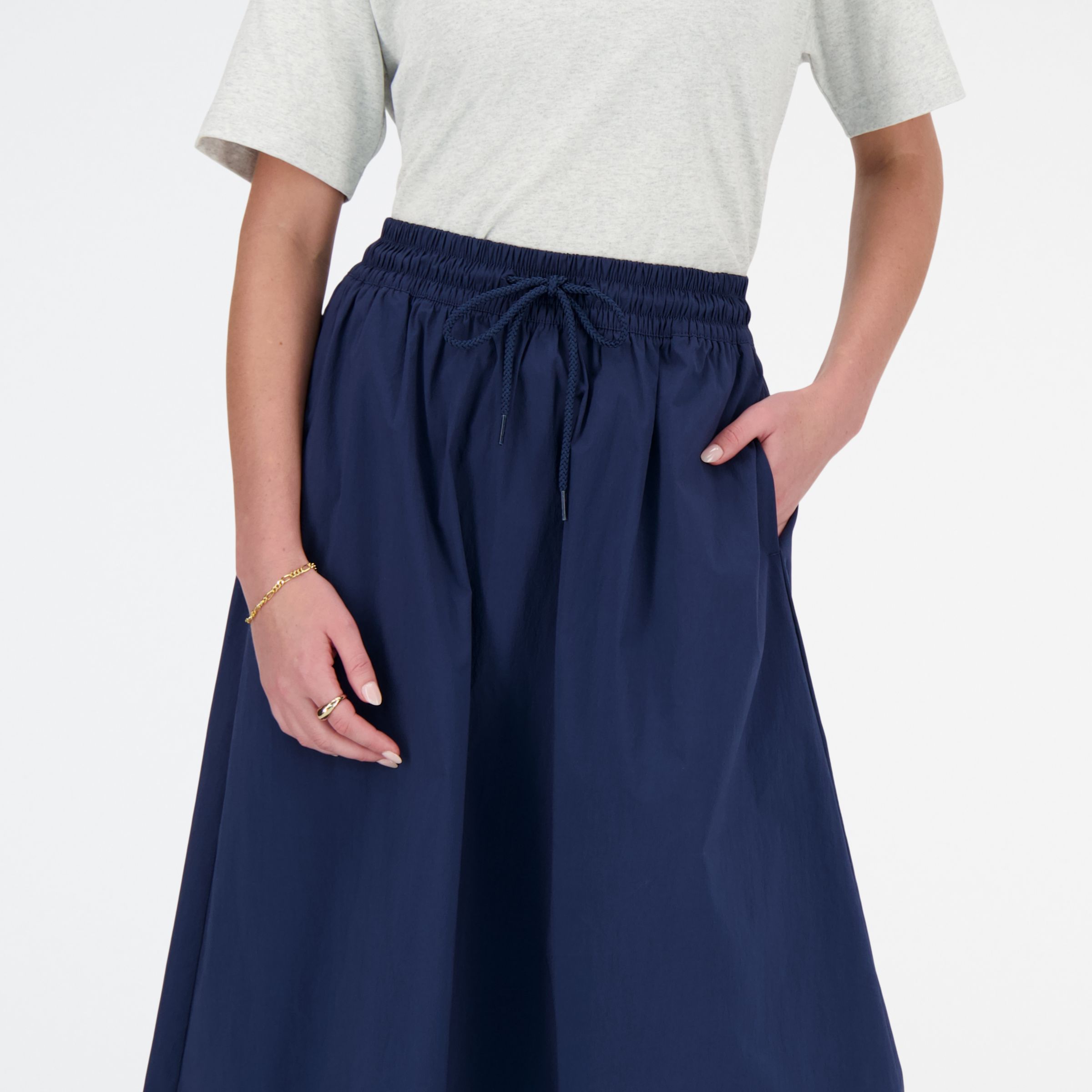 Sportswear's Greatest Hits 裙裝