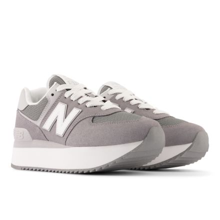 New balance 574 hotsell women black and white