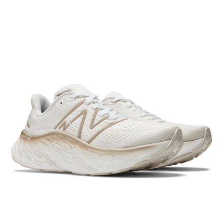 New balance wide hot sale toe box womens