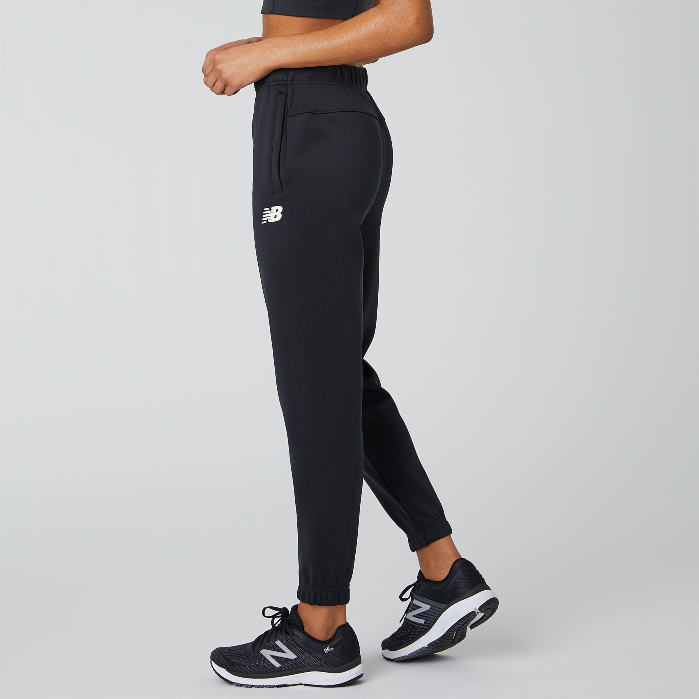 jogger pants new balance