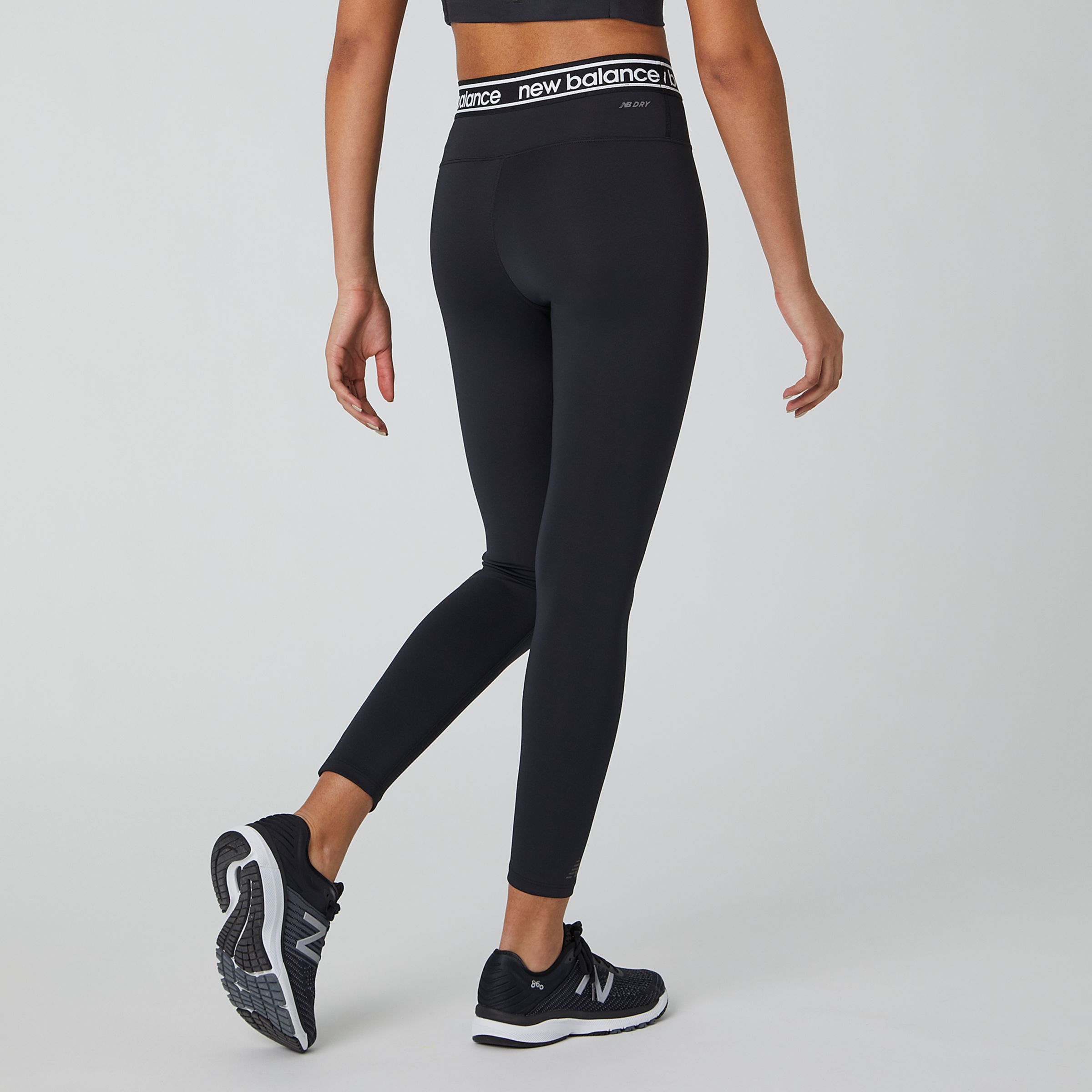Relentless High Rise 7/8 Tight Mujer - New Balance