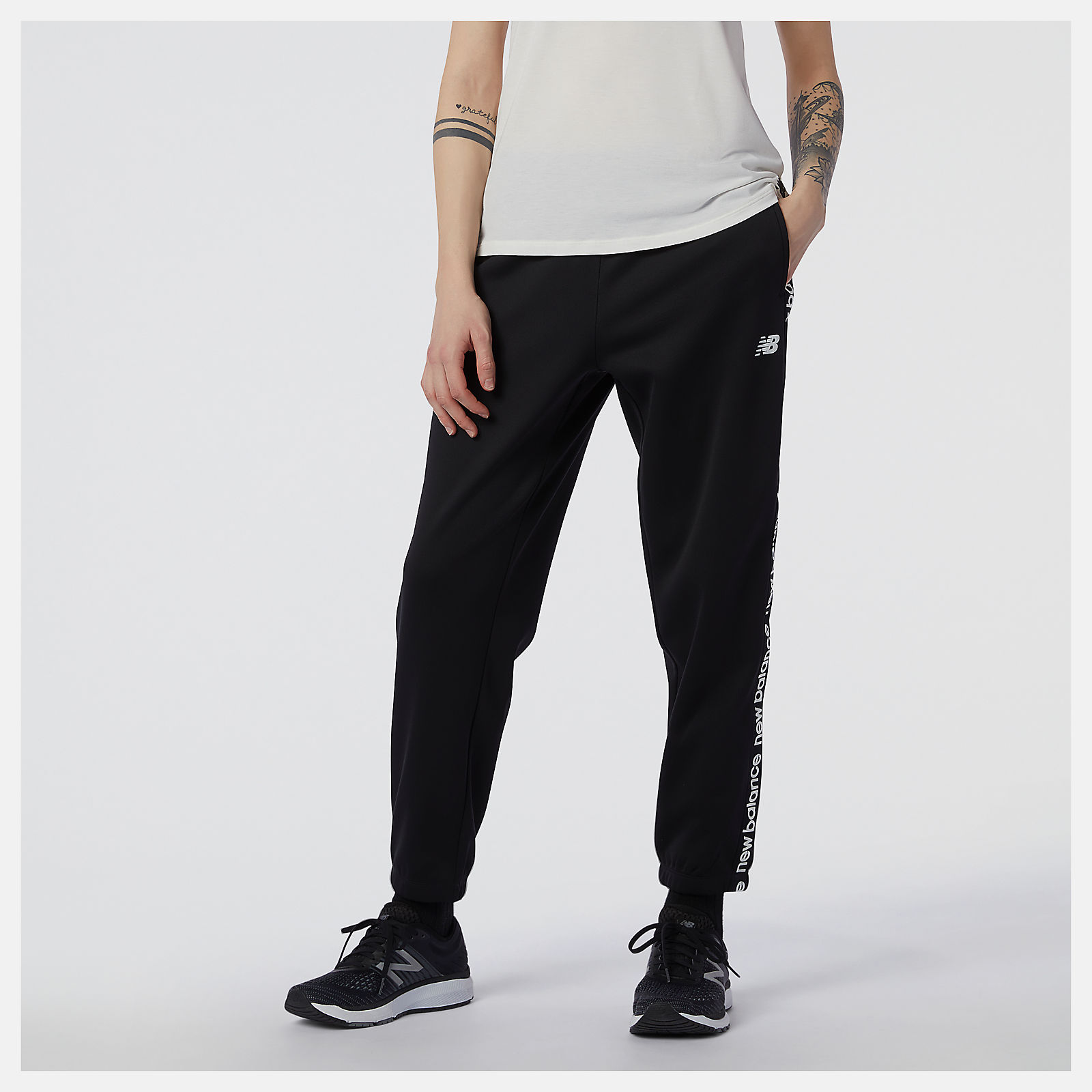 Women's Relentless Performance Fleece Pant Apparel - New Balance