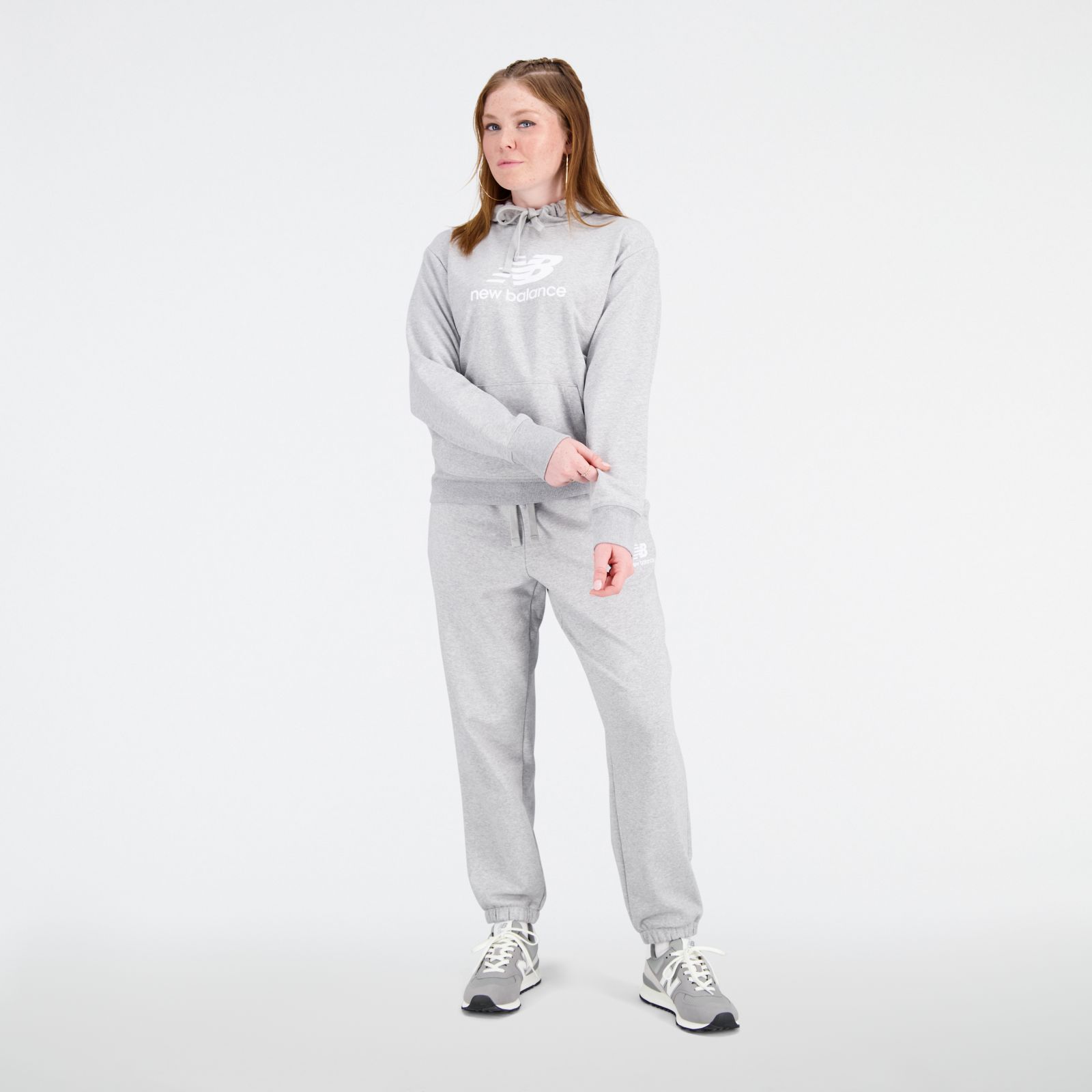 Damen Essentials Terry New Stacked Jogginghose - French Logo Balance