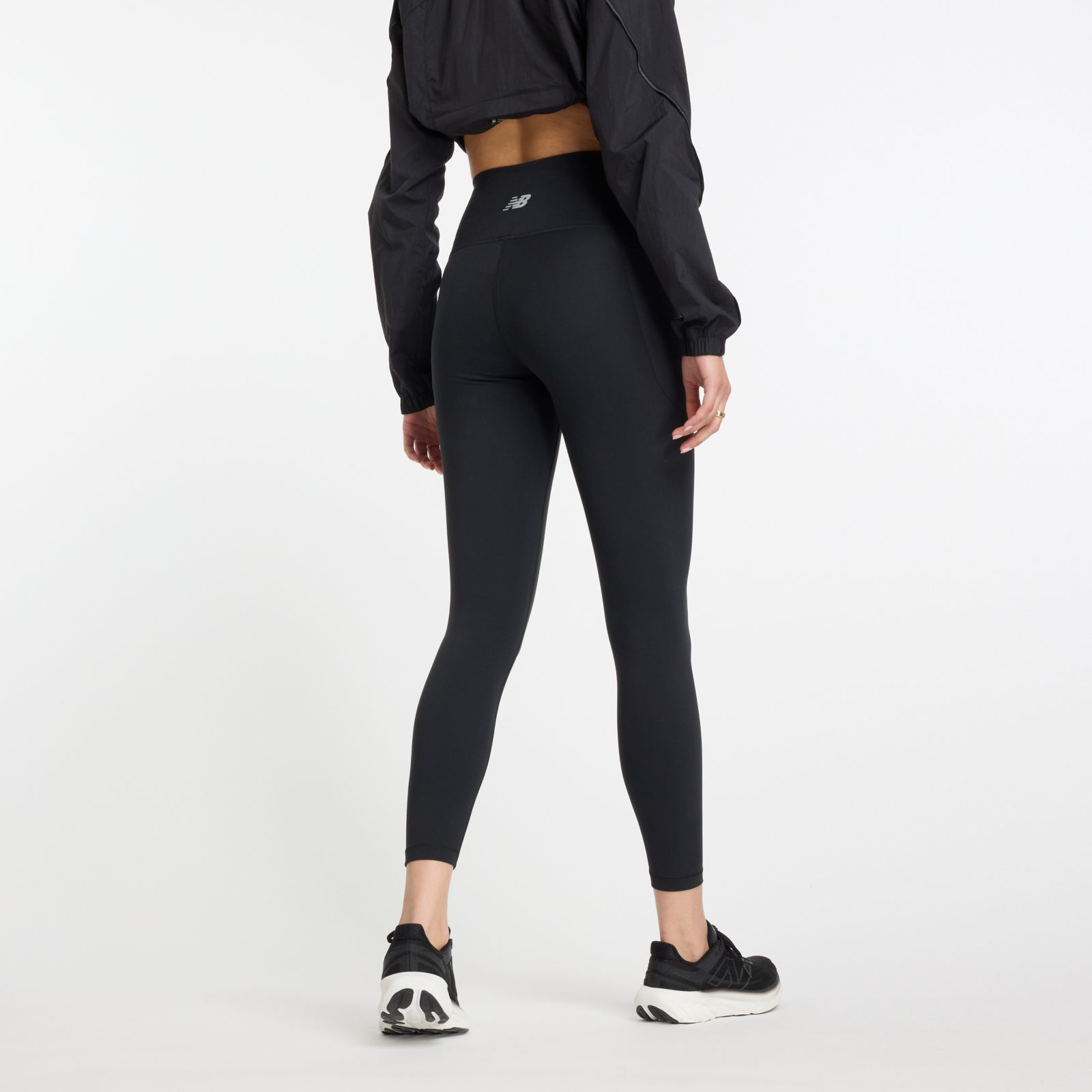 Женские брюки New Balance NB Harmony Pocket High Rise Legging 25" — фото 4