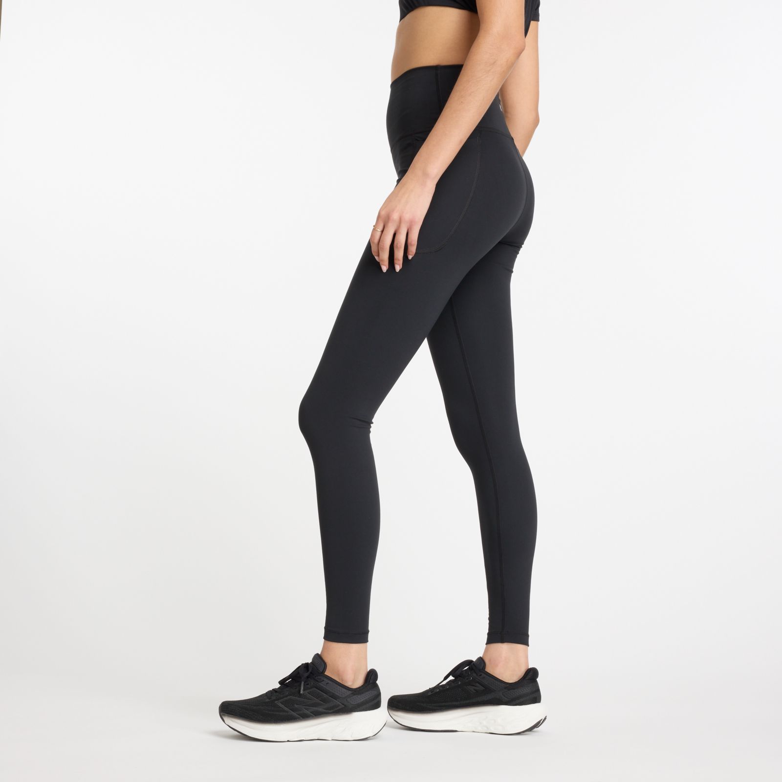 Женские брюки New Balance NB Harmony Pocket High Rise Legging 27" — фото 4