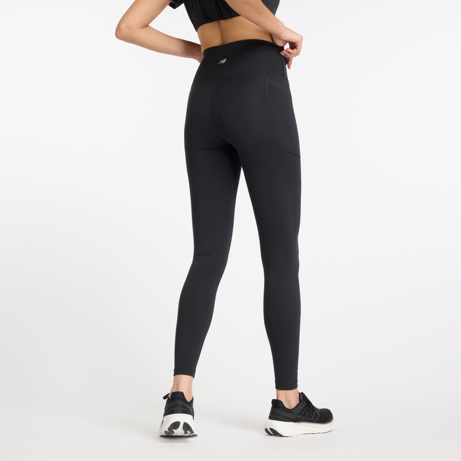 Женские брюки New Balance NB Harmony Pocket High Rise Legging 27" — фото 3