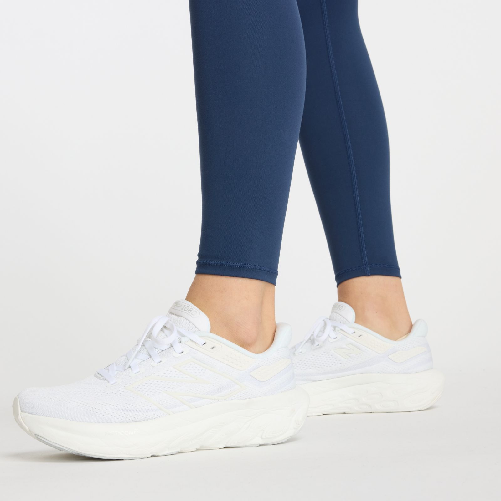 Женские брюки New Balance NB Harmony High Rise Legging 27" — фото 8