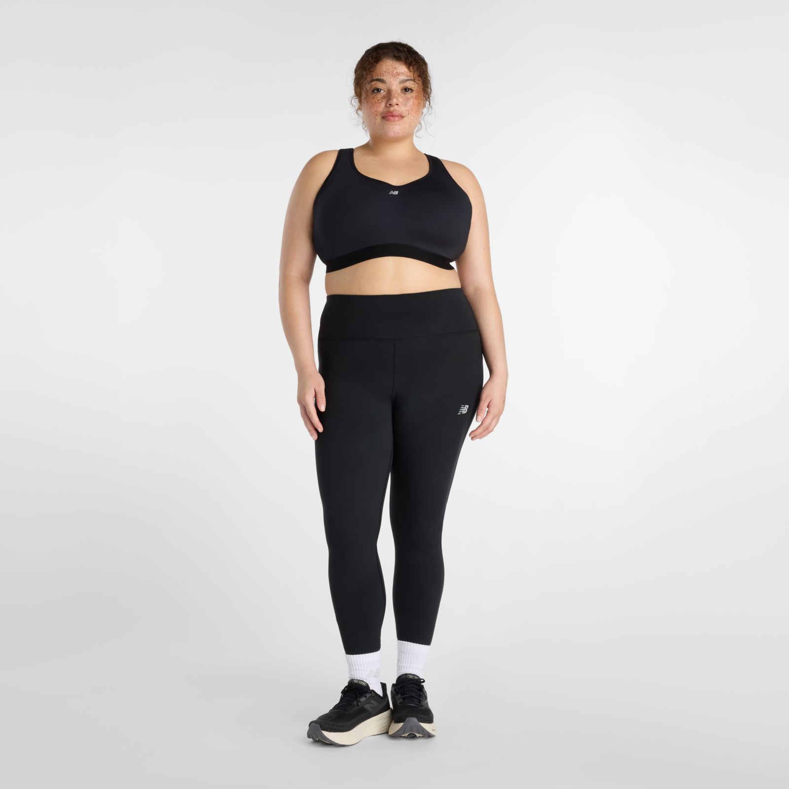 Женские брюки New Balance NB Sleek High Rise Legging 27" — фото 5