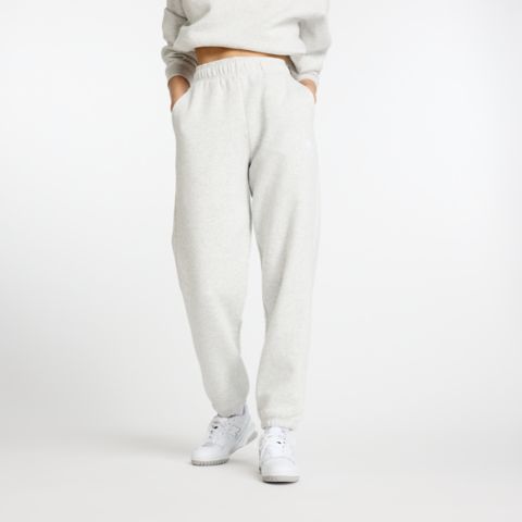 Женские брюки New Balance Sport Essentials Fleece Jogger