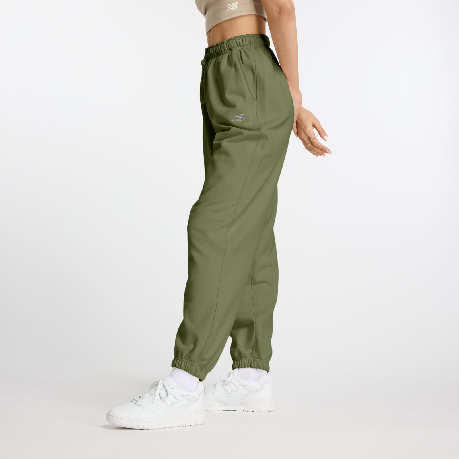 Женские брюки New Balance Athletics French Terry Jogger — фото 2