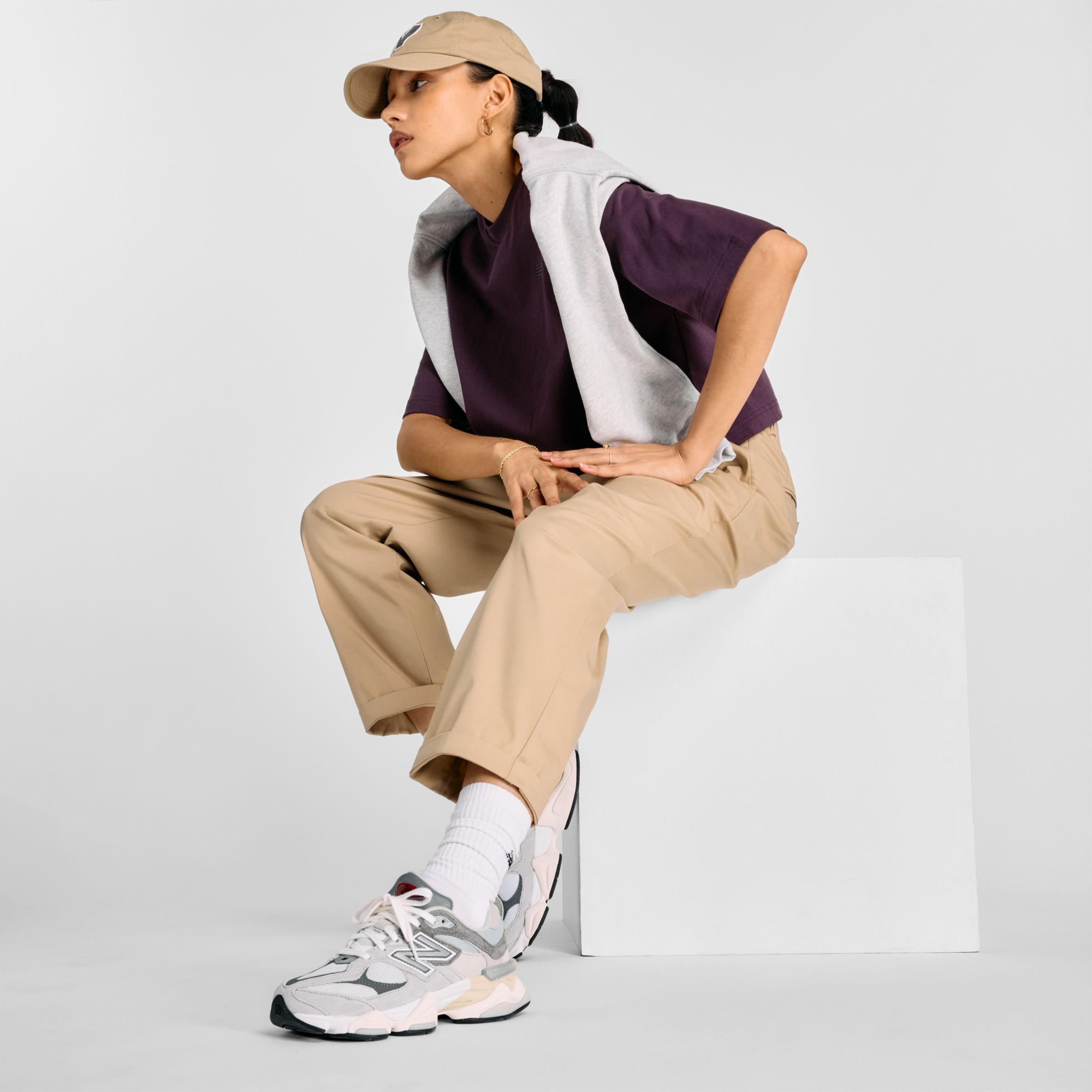 NEW BALANCE NEW BALANCE WOMEN'S BOYLSTON TWILL TAPERED PANT 