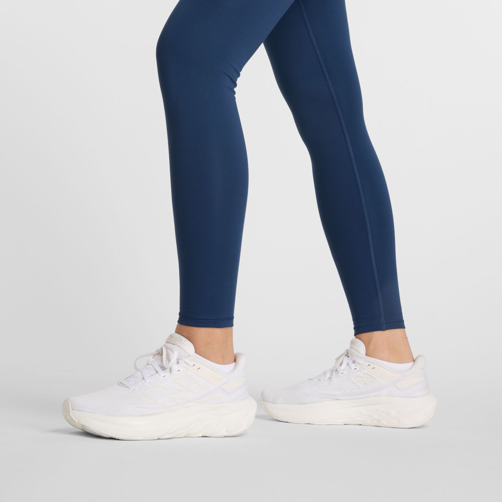 Женские брюки New Balance NB Harmony High Rise Legging 27" — фото 6