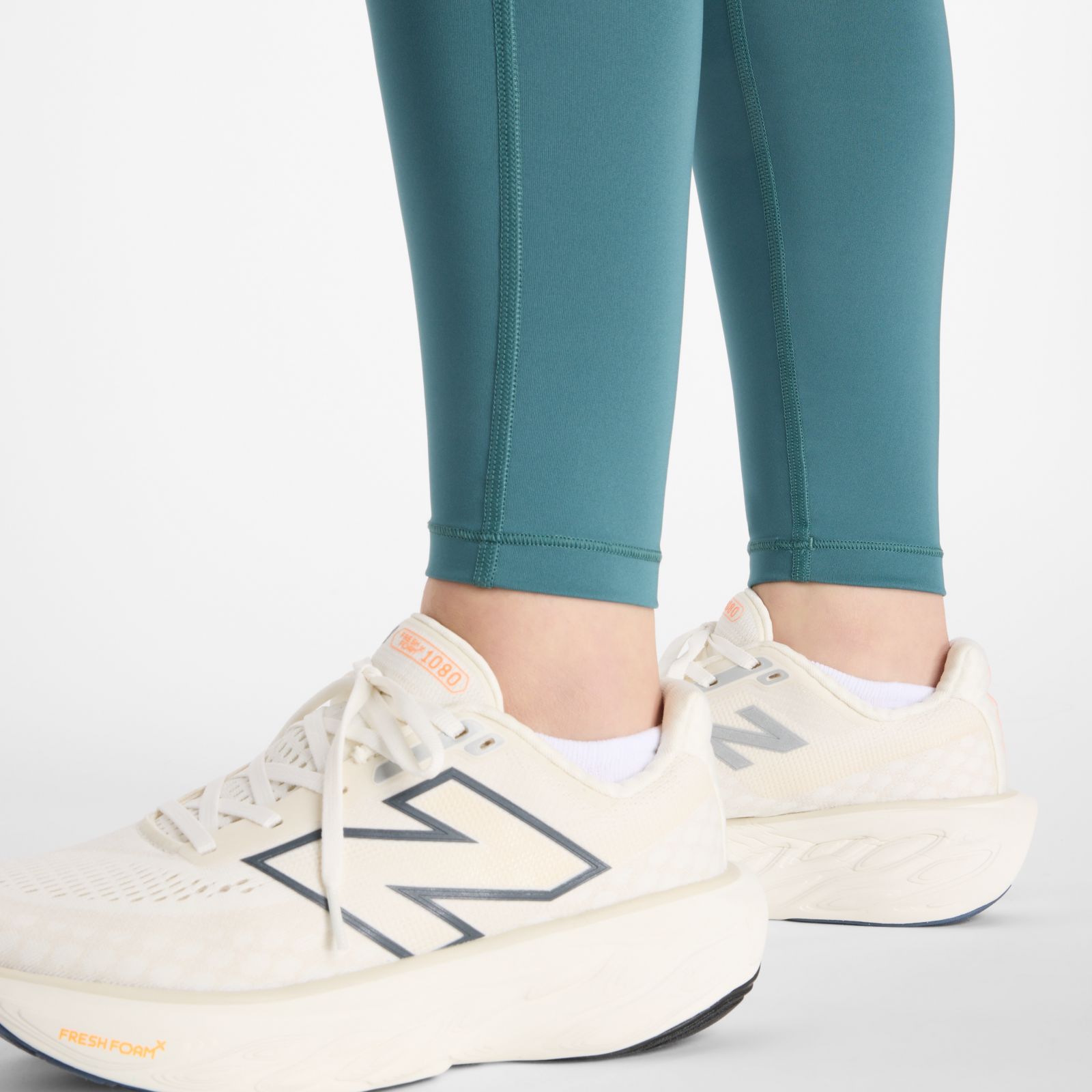 Женские брюки New Balance Sport High Rise Legging 25" — фото 5