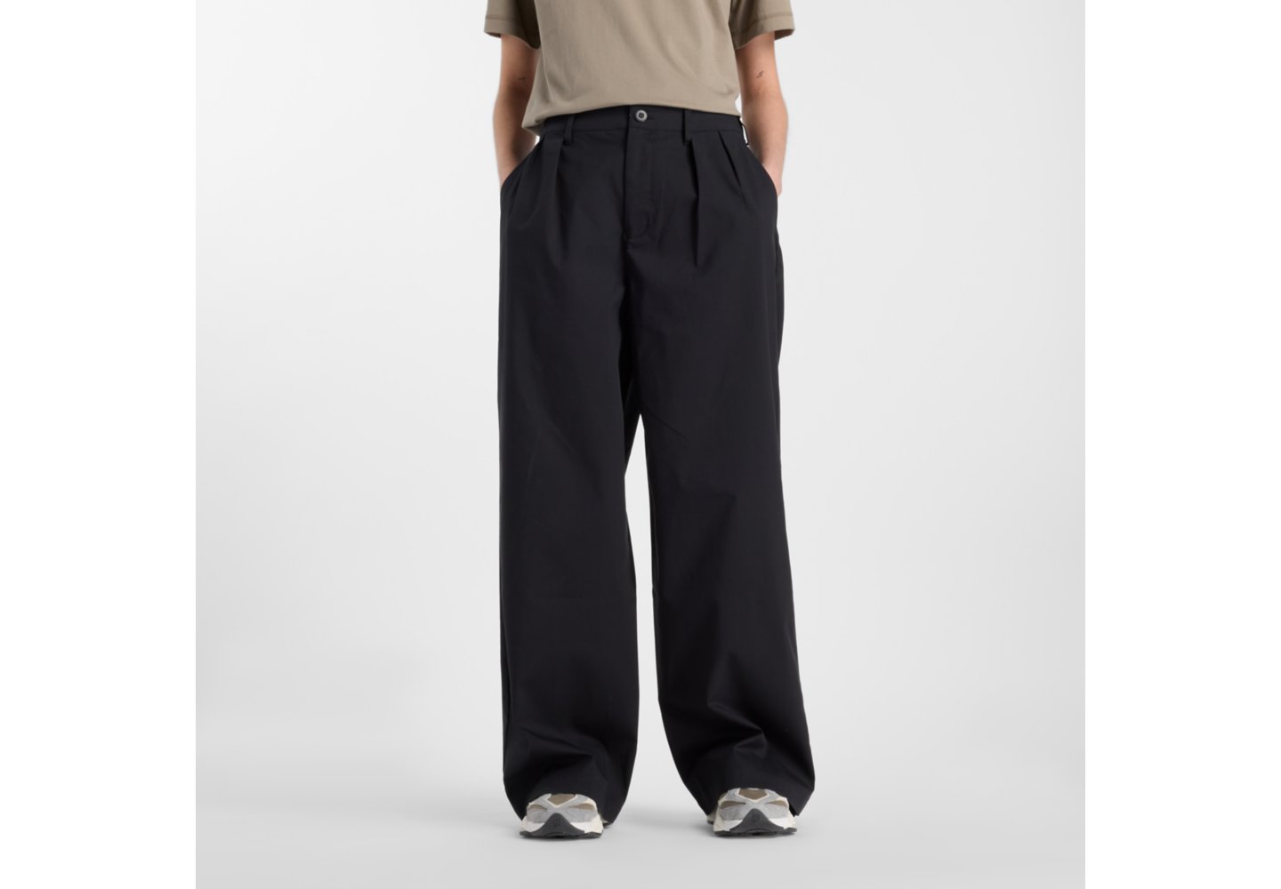New Balance Boylston Twill Trouser in Black — photo 1 of 1