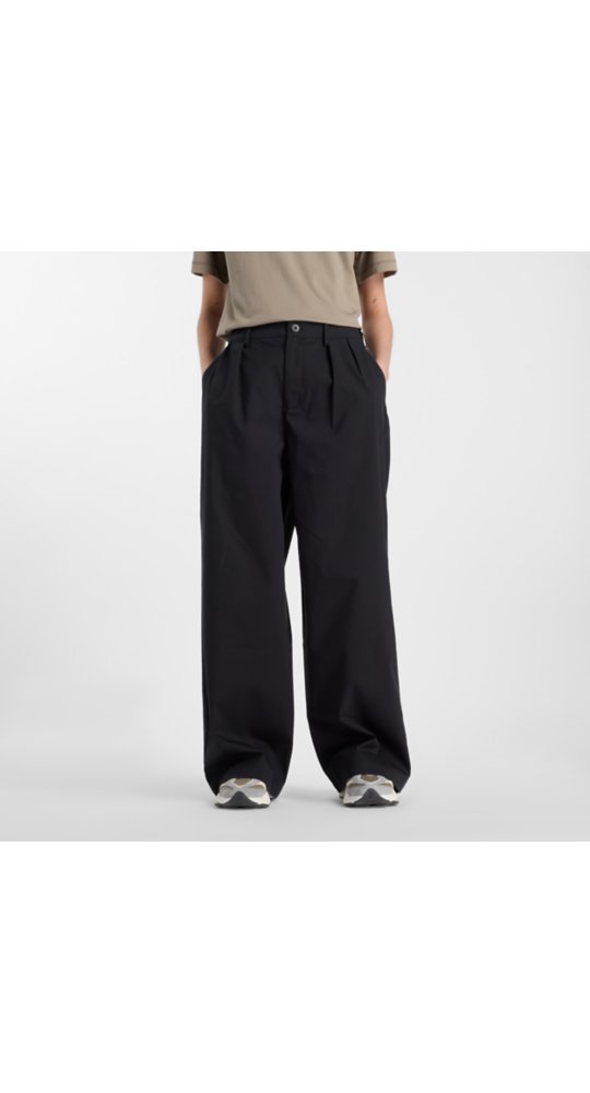 New Balance Boylston Twill Trouser in Black