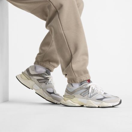 Linear Fleece Jogger