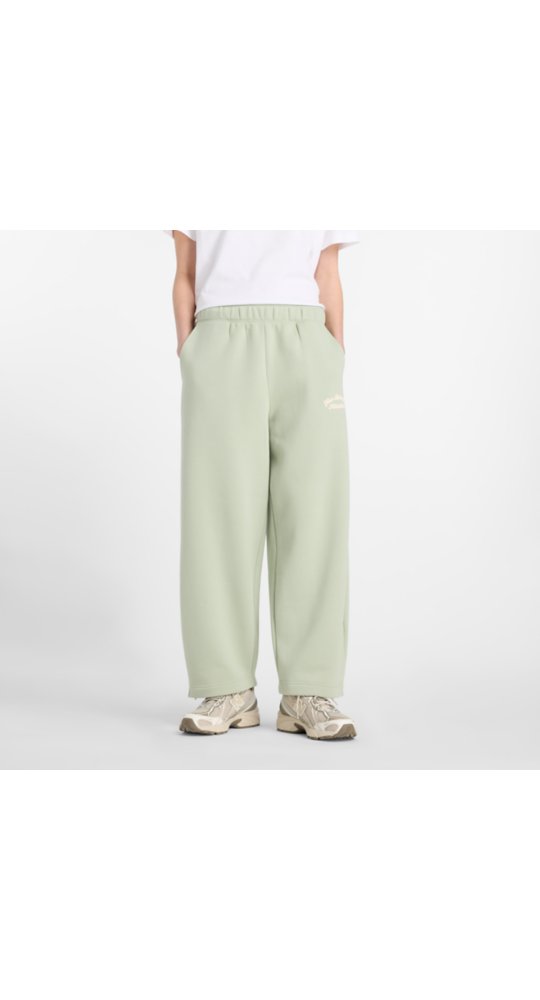 New Balance Linear Heritage Fleece Barrel Leg Pant in Permafrost