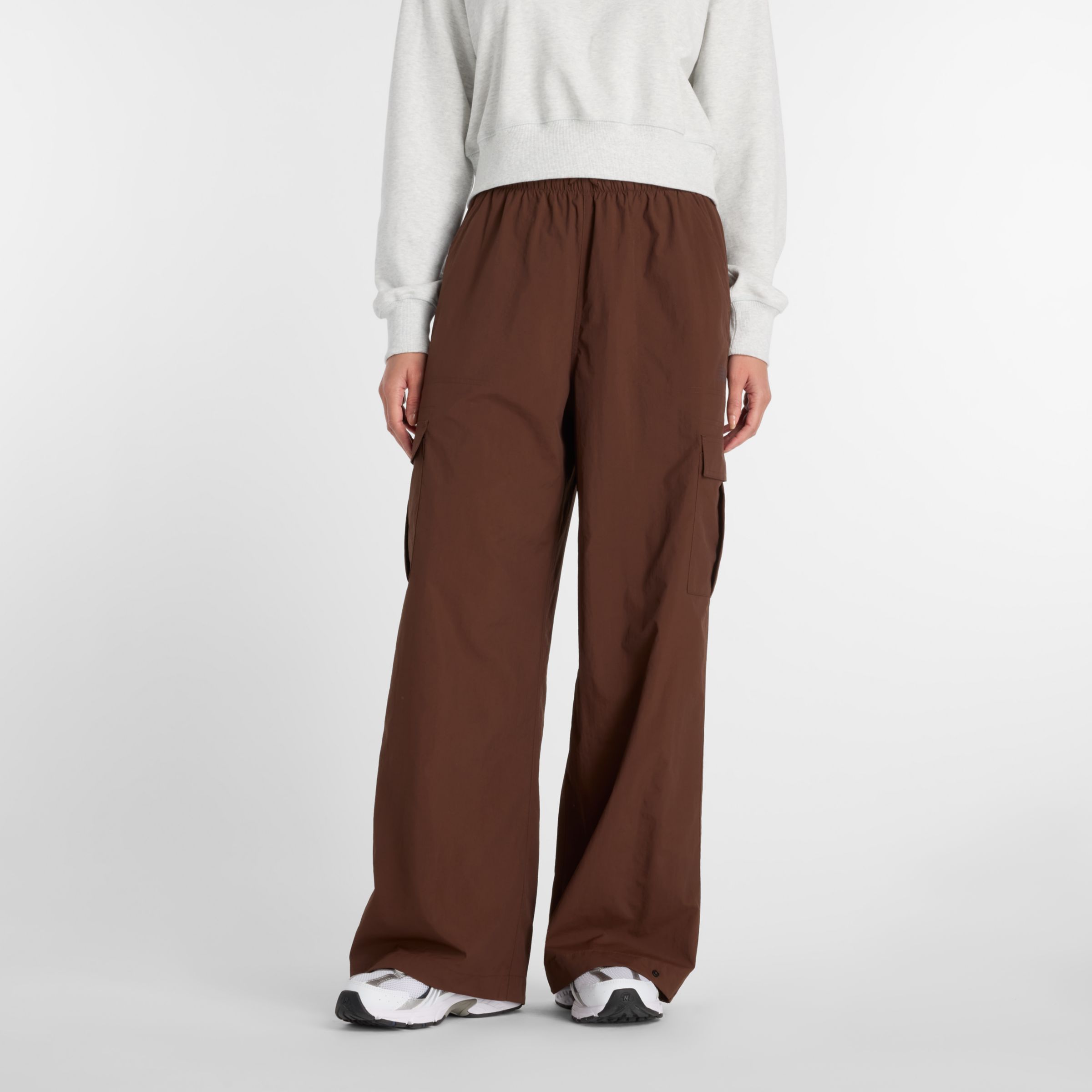 New Balance Women's Woven Cargo Pant In Brown