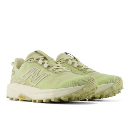FuelCell Rebel Trail, WHITE PEACH with TIMBERWOLF, WRBT994