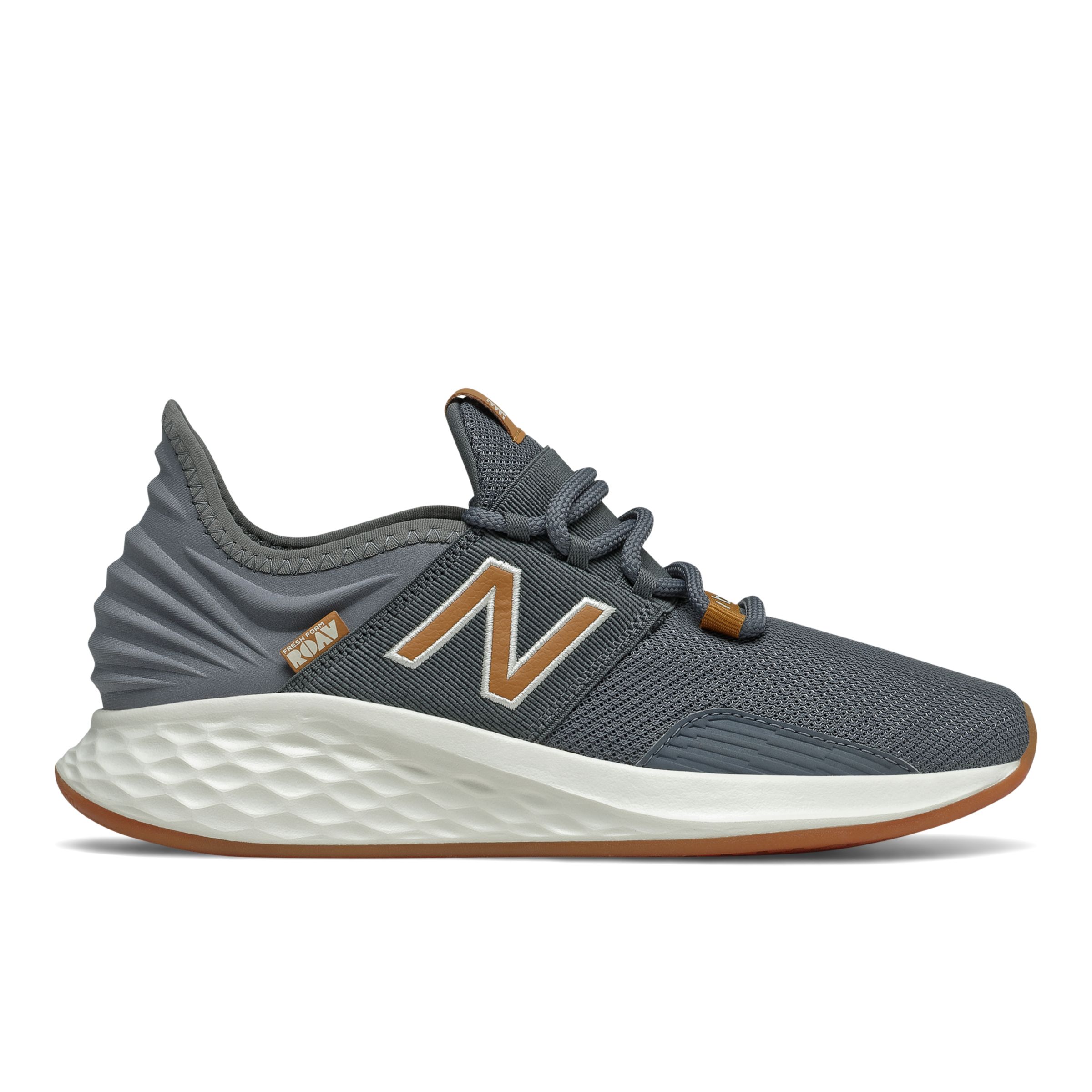 new balance women's athletic shoes