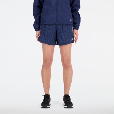 Женские брюки New Balance Printed Impact Run 5 Inch Short
