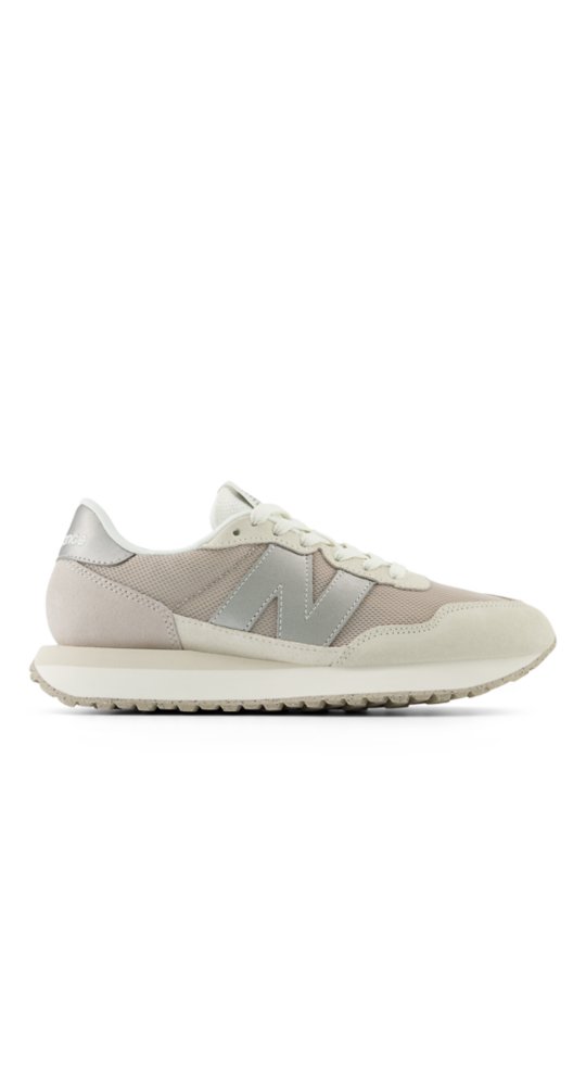 New Balance 237 in Beige With Sea Salt