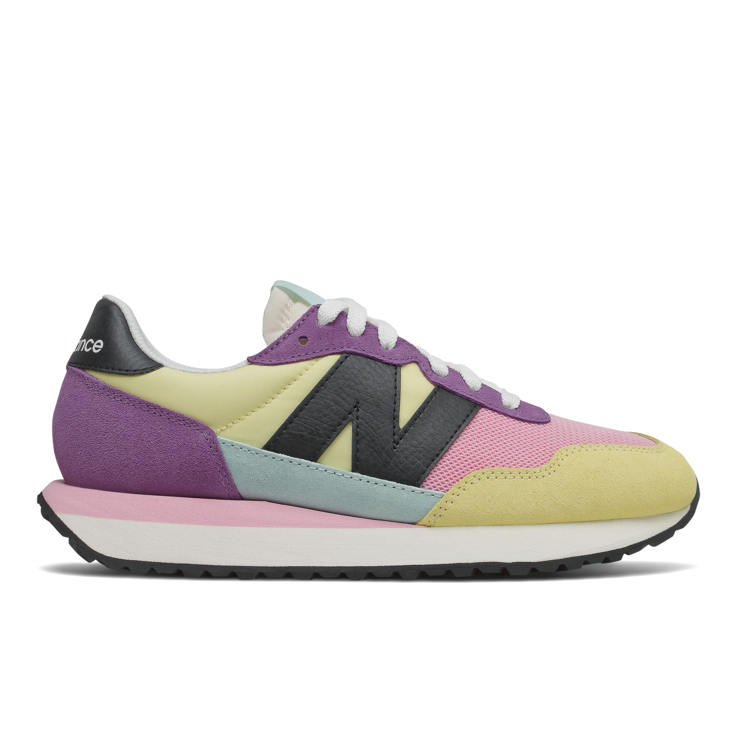 new balance ladies shoes