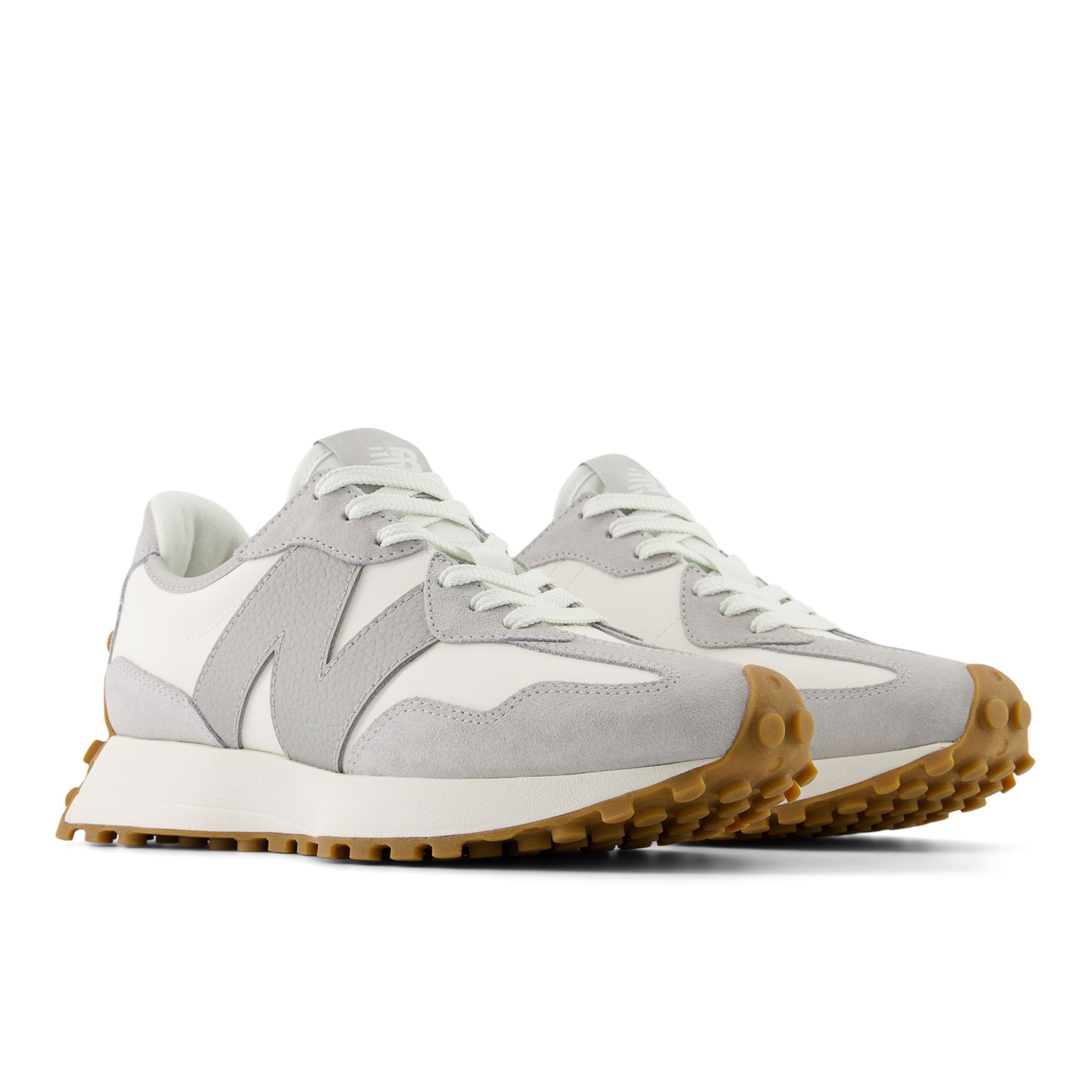 FuelCell Rebel v4 - New Balance Reconsidered - Discount