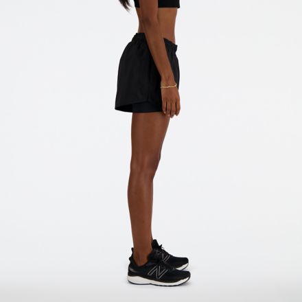 New balance running on sale shorts with pockets