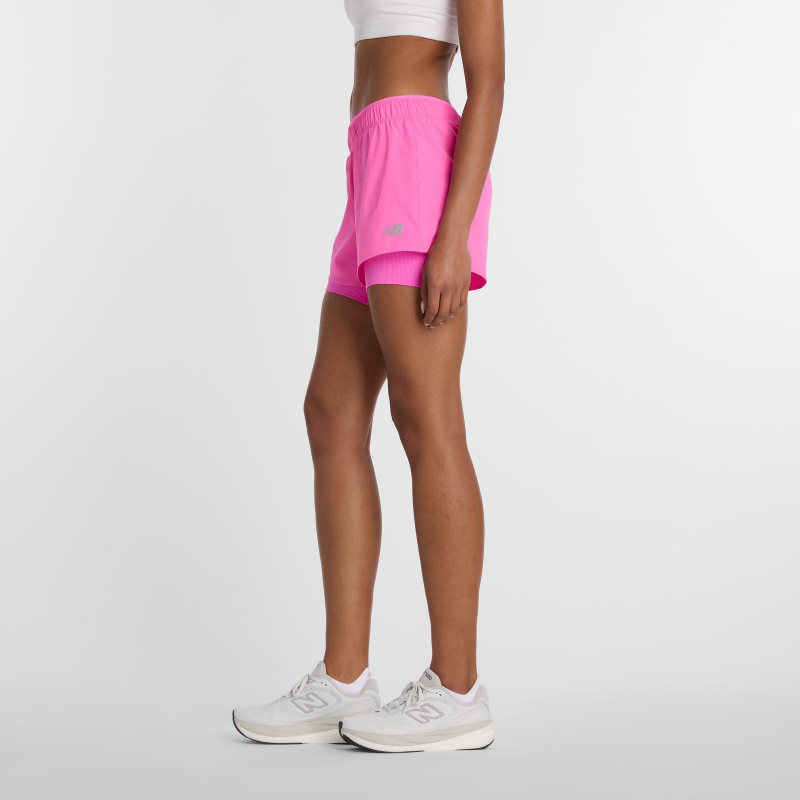 Женские брюки New Balance RC 2-in-1 Short 3" — фото 2