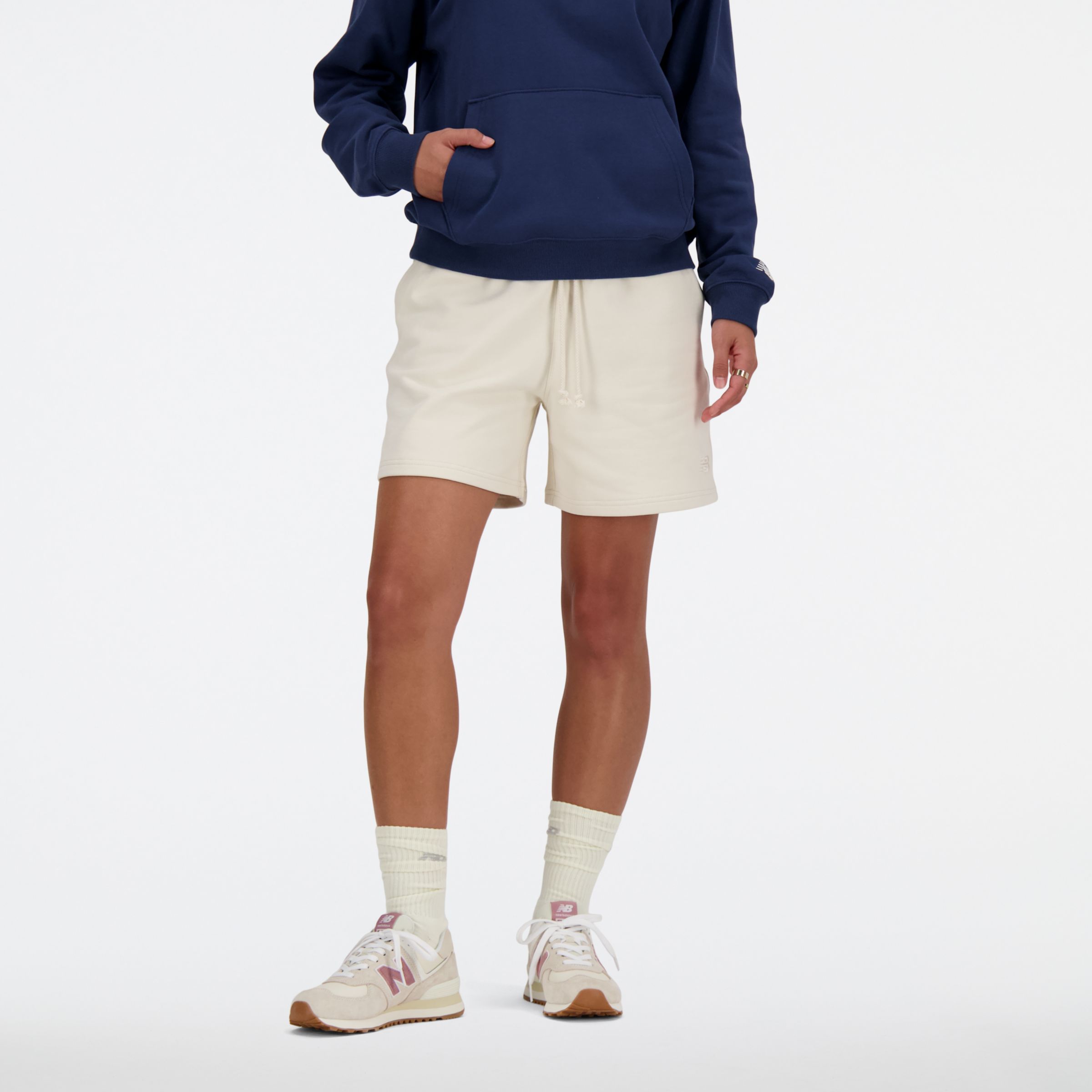 New Balance Donna Athletics French Terry Short in Beige, Taglia M