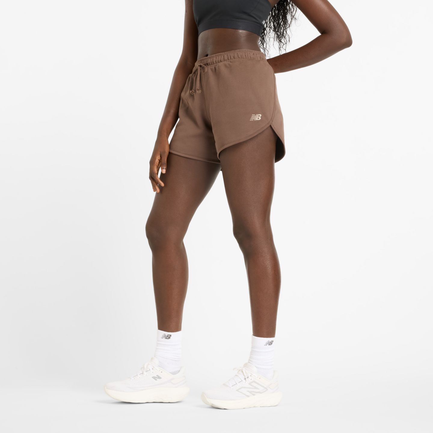 Женские шорты New Balance NB French Terry Short, цвет: Тёмный серо-бежевый — фото 7