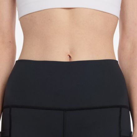 NB Sleek Pocket High Rise Short 6"